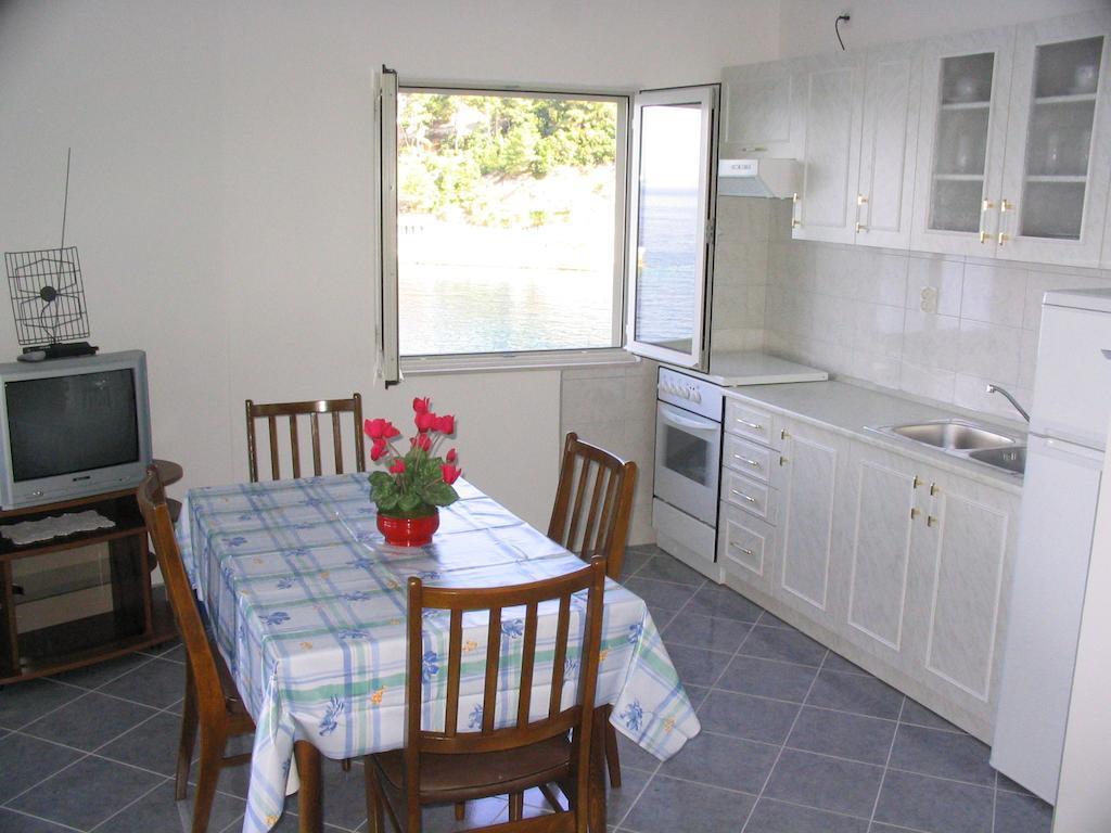 Apartments Gugic Prigradica Ruang foto